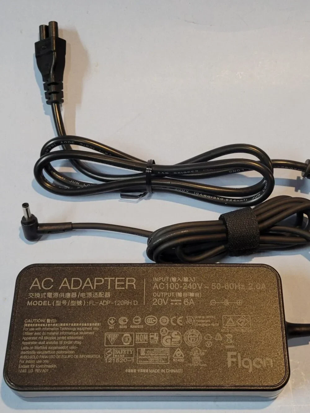 Flgan AC Adapter 20V 6A 120W model FL-ADP-120RH D